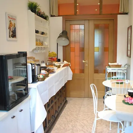 Casa Toret Bed and Breakfast 3*